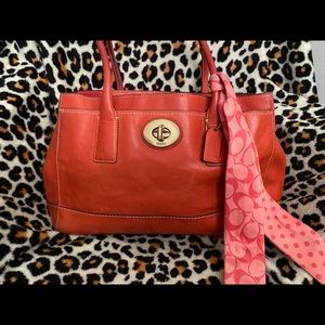 Authentic coach purse !